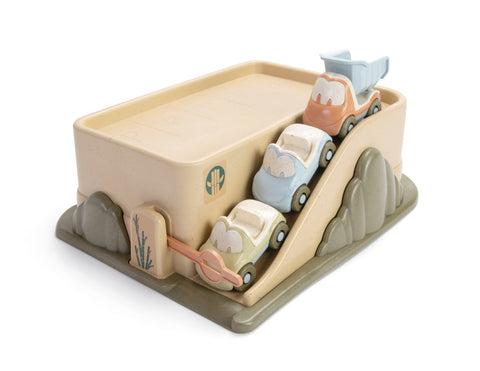 BIO Garage (includes 3 Cars)